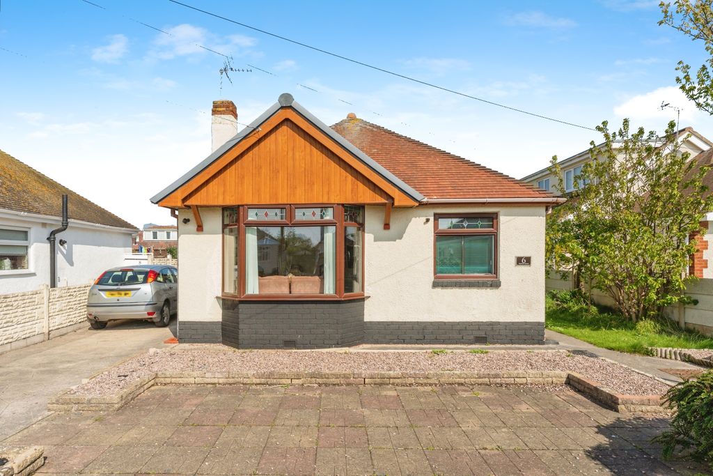 Property photo 2 of 15