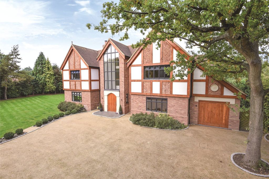 Property photo 1 of 34 Picture No. 02
