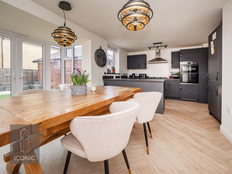 Property photo 3 of 22 Photo 6