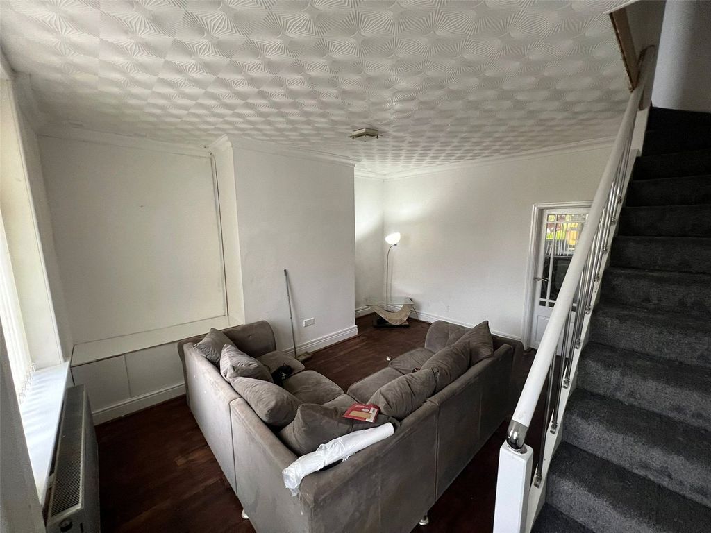 Property photo 2 of 9 Picture No. 05