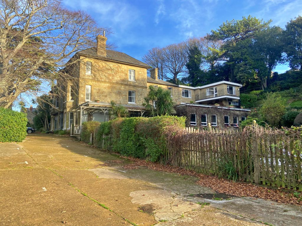 Property photo 3 of 28 The Eversley To The Side