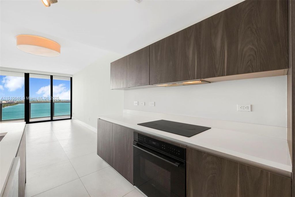 Property photo 2 of 21 <Alttext/>