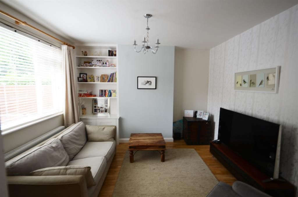 Property photo 2 of 26