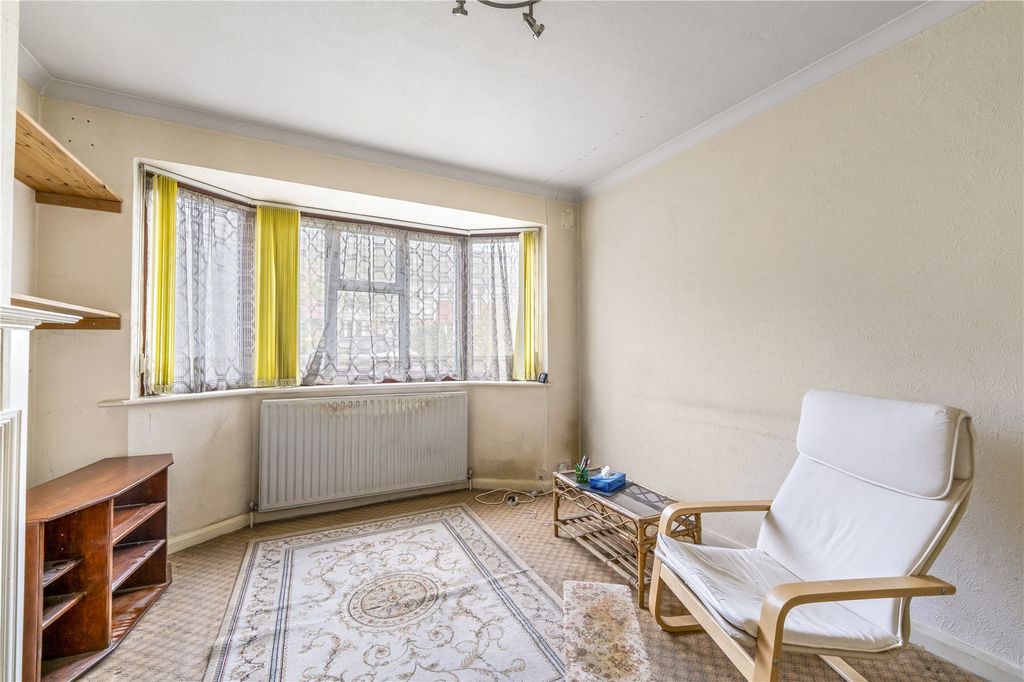 Property photo 3 of 7 Picture No. 12