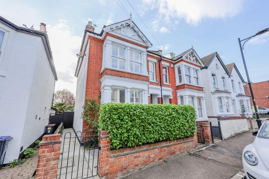 Property photo 1 of 37