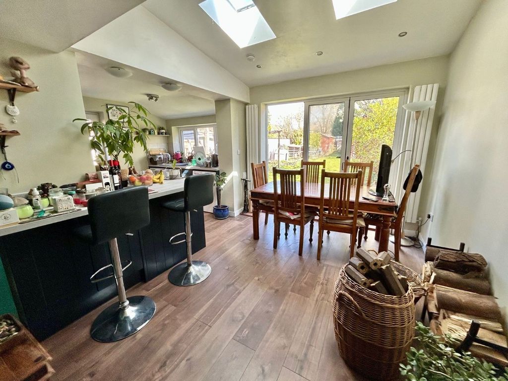 Property photo 3 of 20 Dining Room