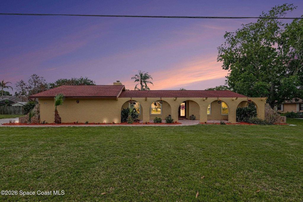 Property photo 1 of 28