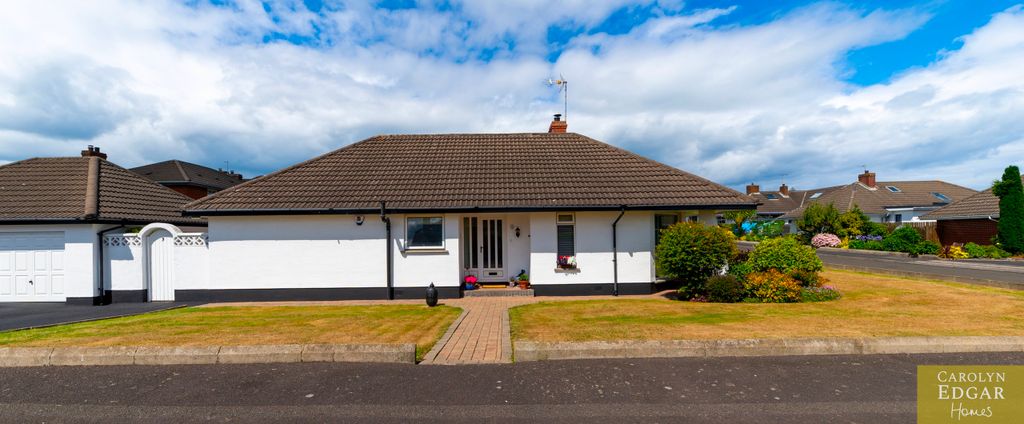Property photo 2 of 44 014