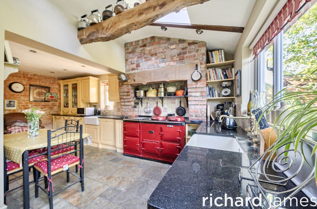 Property photo 3 of 23 F4Babde105d345Eb986Eb8Bd895A60A5