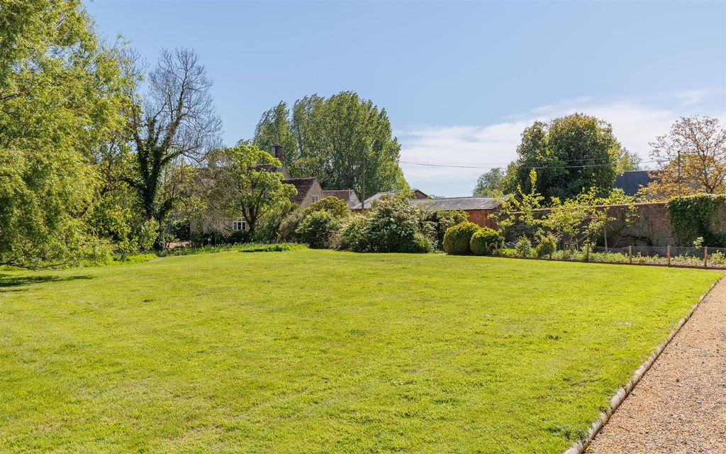 Additional image 34 of 8 bed property for saleMerstone, Isle Of Wight PO30
