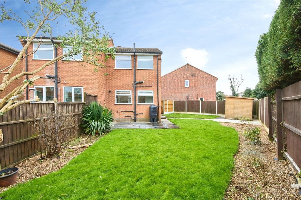 Property photo 2 of 22 Picture No. 24