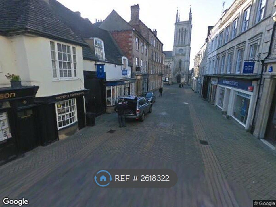 Property photo 1 of 10 Stamford Town Centre