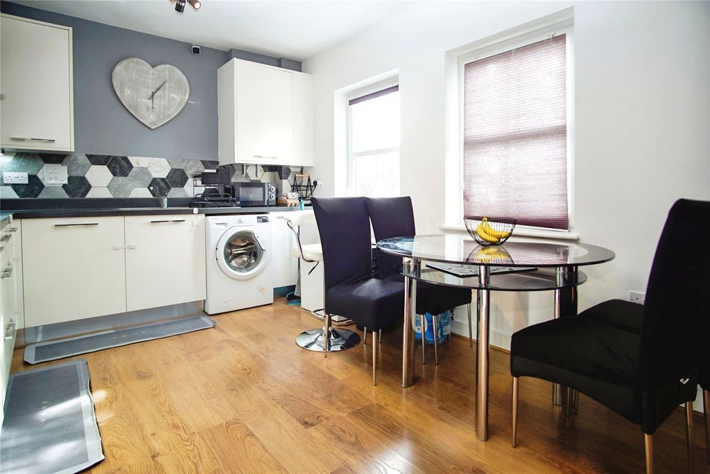 Property photo 2 of 12 Picture No. 03