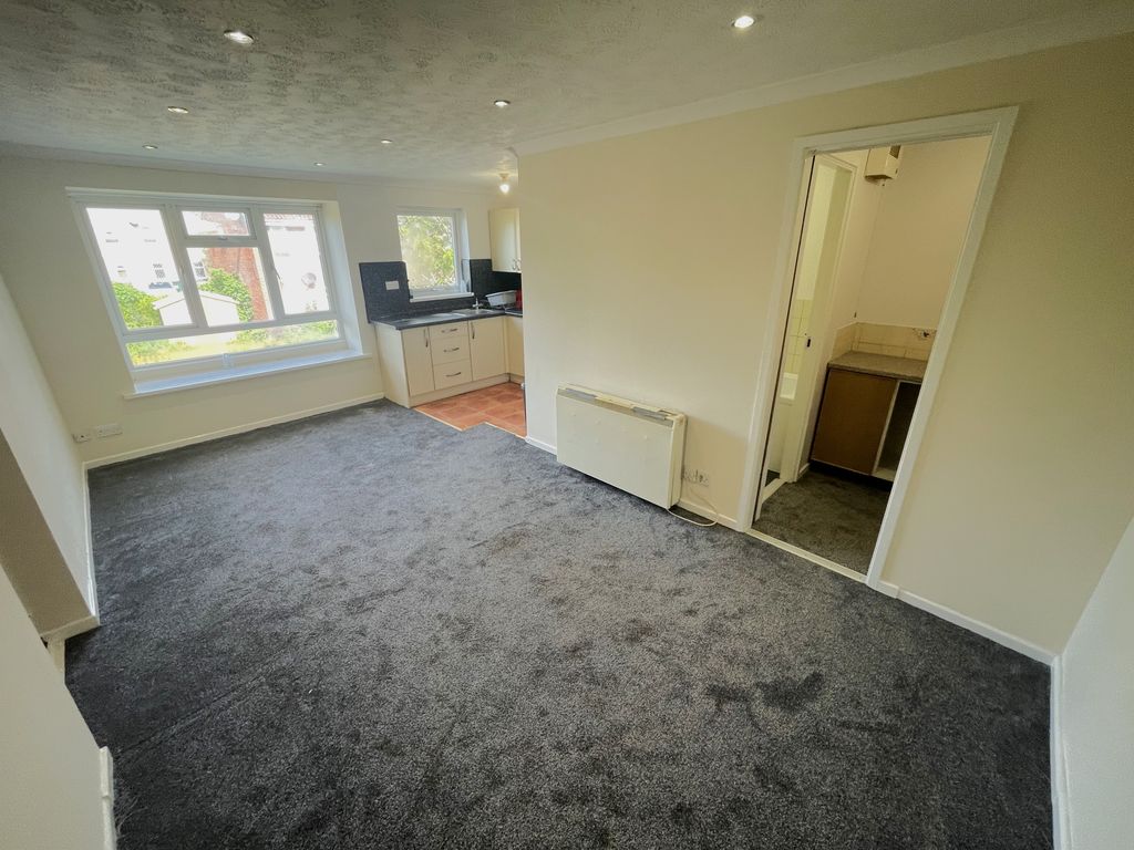 Property photo 3 of 7 Bedroom Use