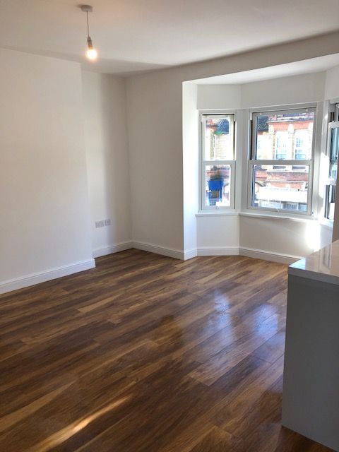 Property photo 1 of 3