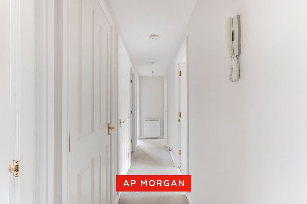 Property photo 2 of 14 Picture No. 02