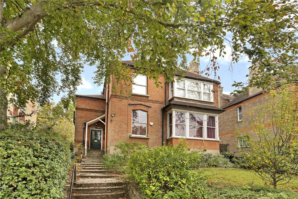 Property photo 3 of 6 Picture No. 02