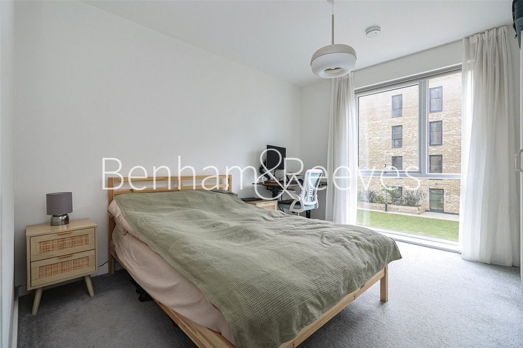 Property photo 3 of 16 Picture No. 03