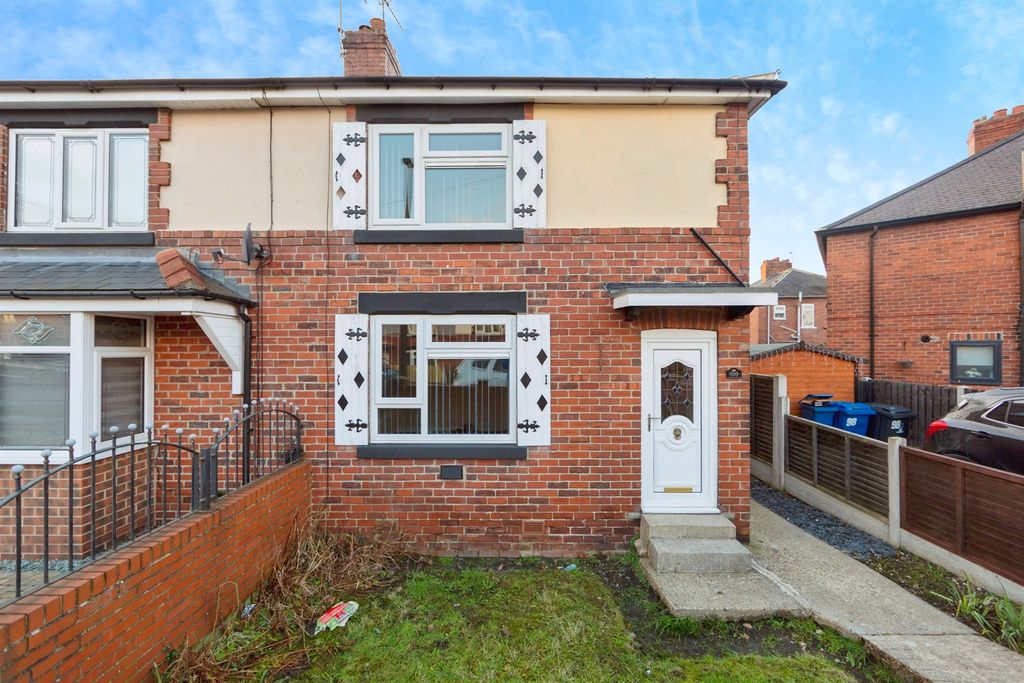 Property photo 1 of 17