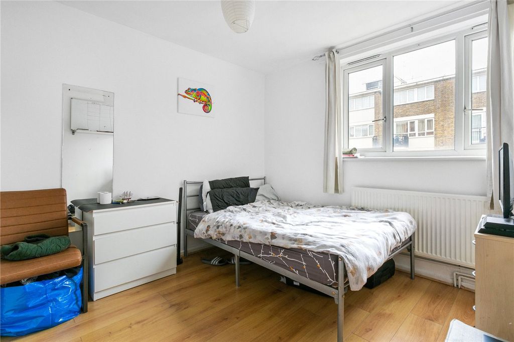 Property photo 3 of 12 Picture No. 04