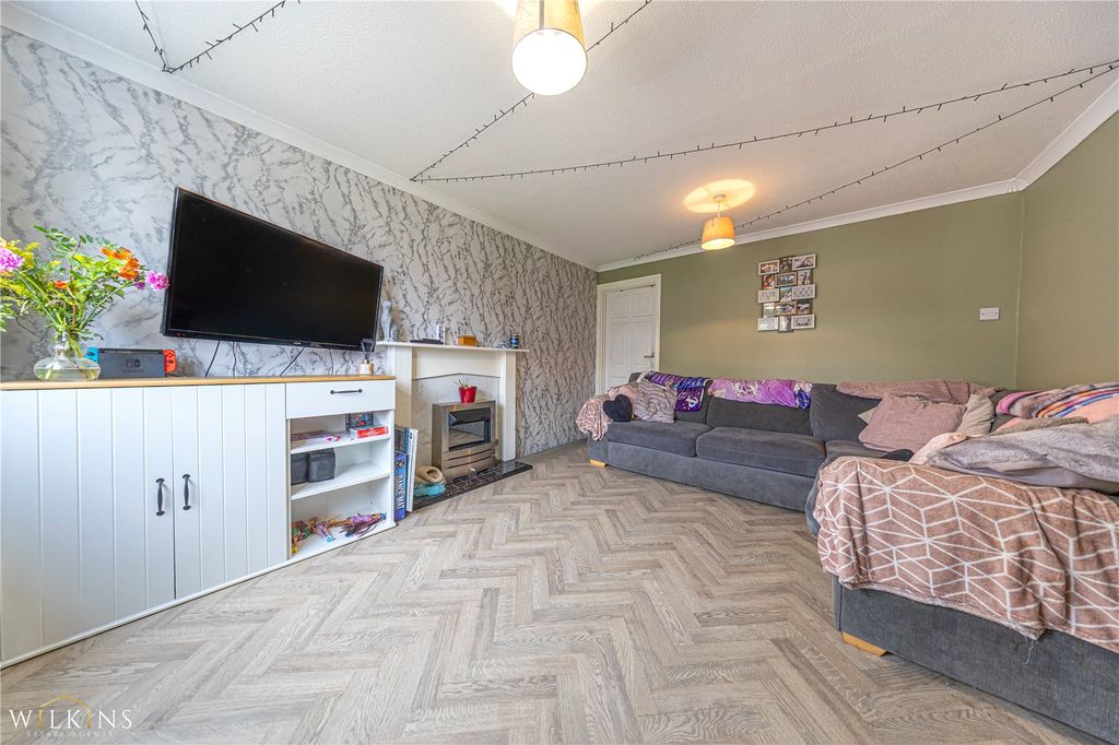 Property photo 2 of 29 Picture No. 02