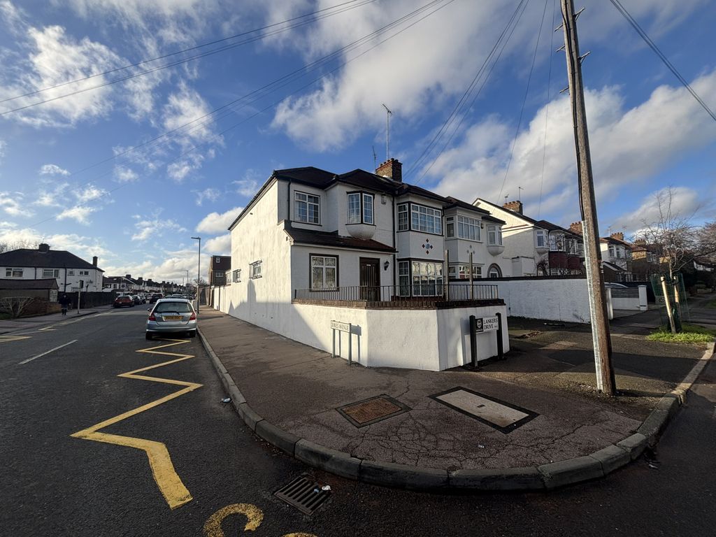 Property photo 2 of 4