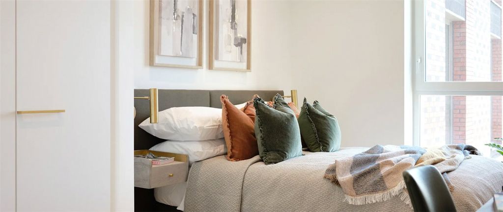 Property photo 2 of 24 Picture No. 19