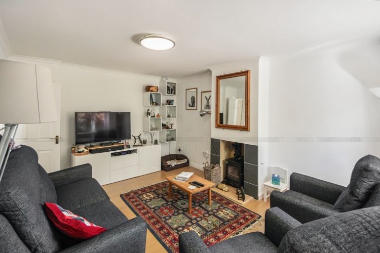 Property photo 2 of 15 20250909060237_Li...