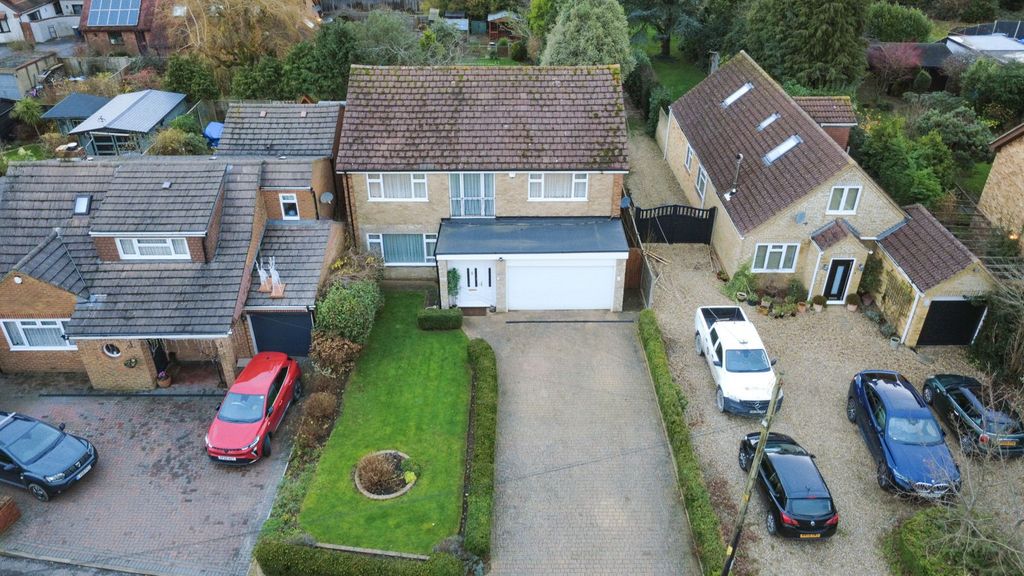 Property photo 2 of 19