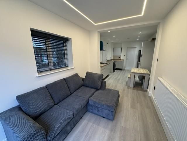 Property photo 2 of 17 800F5799-E753-4731-A9Fa-F7E1E8Fd70Fe.Jpg