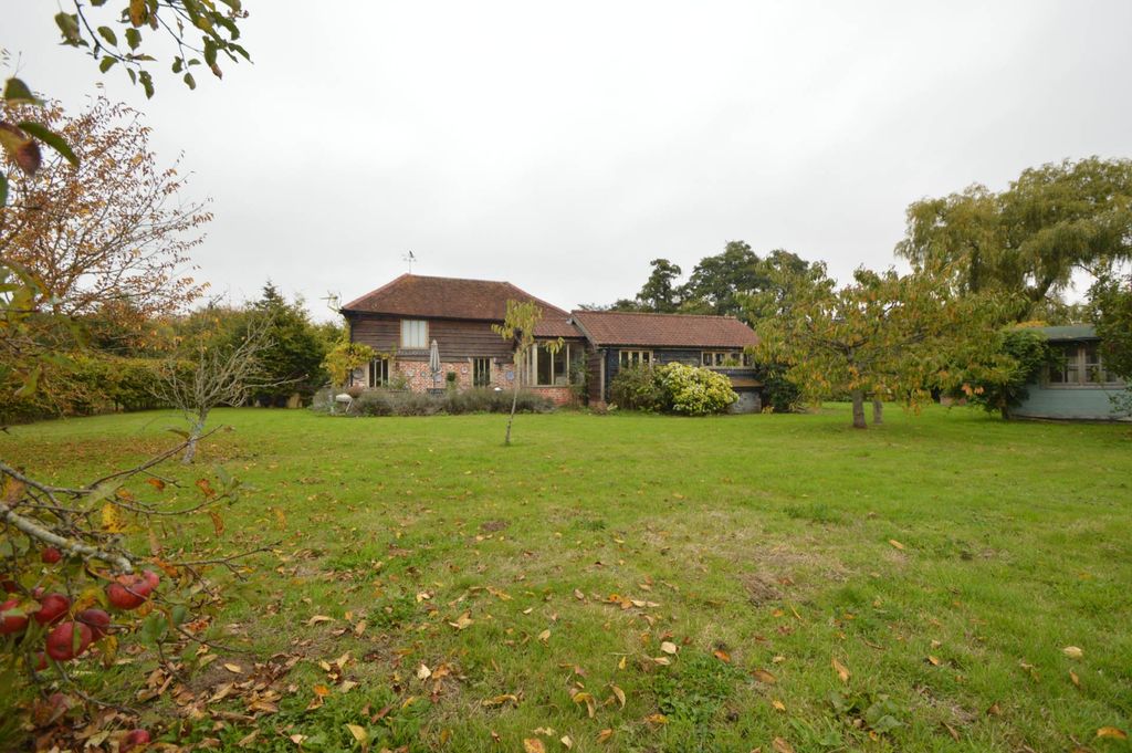 Property photo 2 of 9