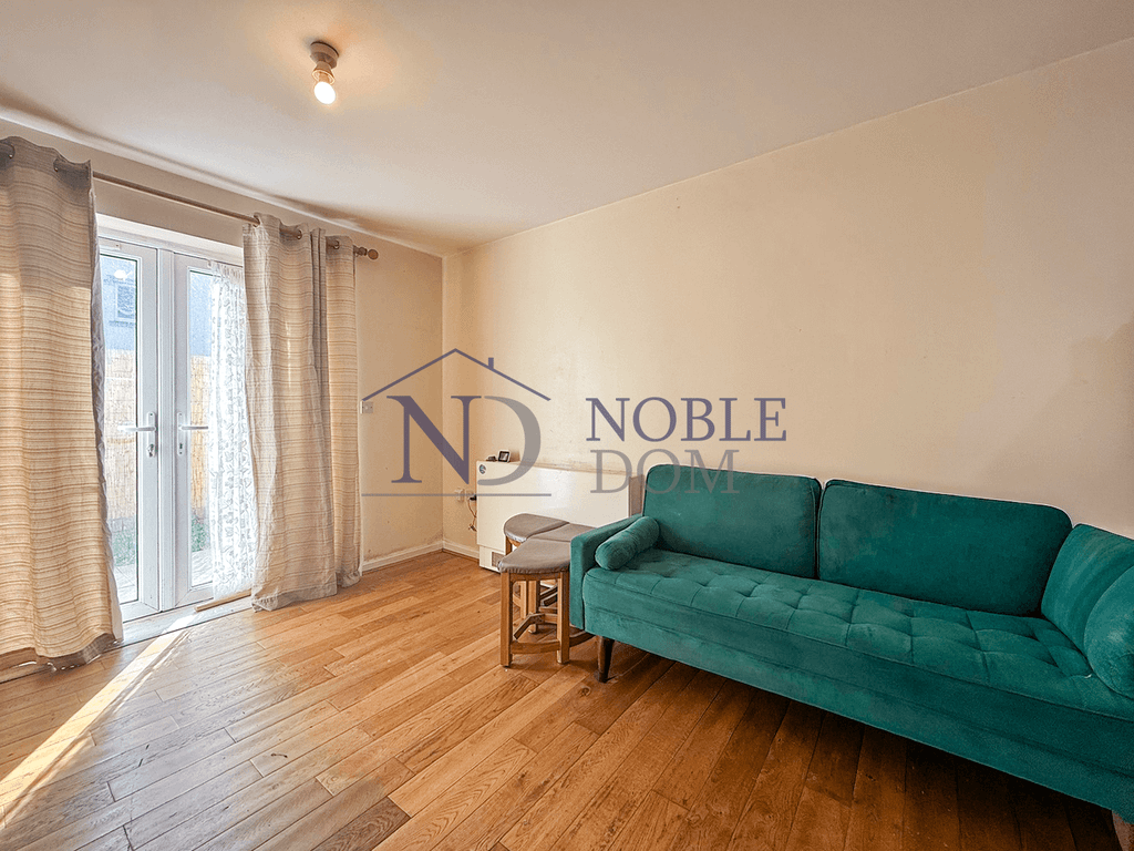 Property photo 3 of 14 Gallery