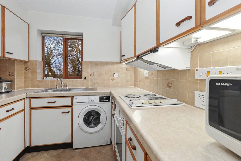 Property photo 2 of 11 Picture No. 05