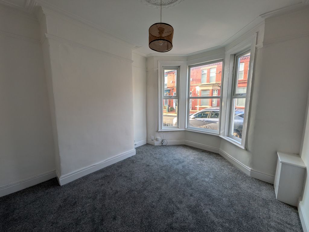 Property photo 3 of 15 3337