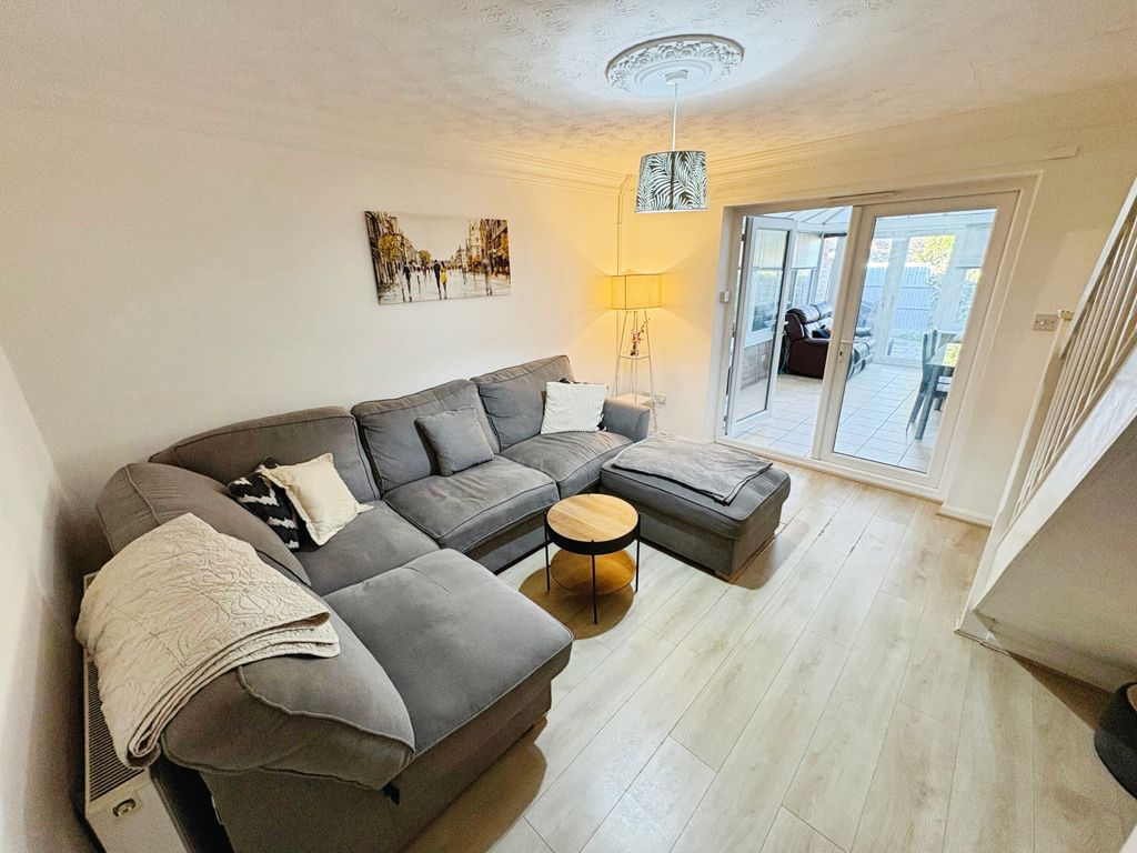 Property photo 2 of 13 175F8Fa9-Img_7732