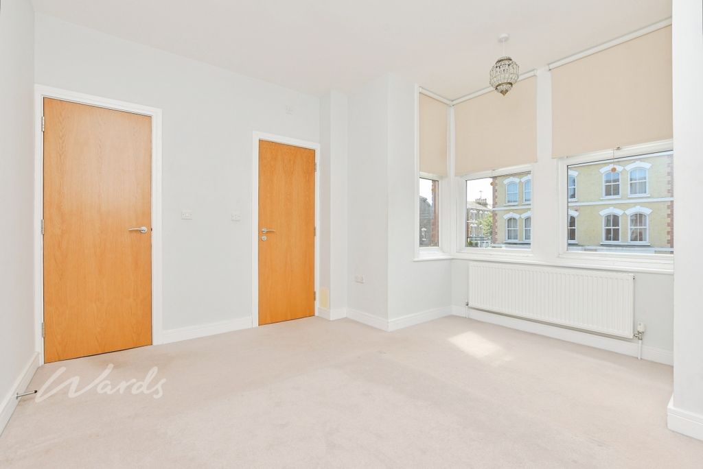 Property photo 3 of 10 St Peters Bed 1 A...