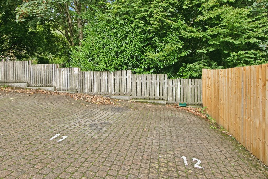 Additional image 16 of 2 bed flat for saleCalver Close, Penryn, Cornwall TR10