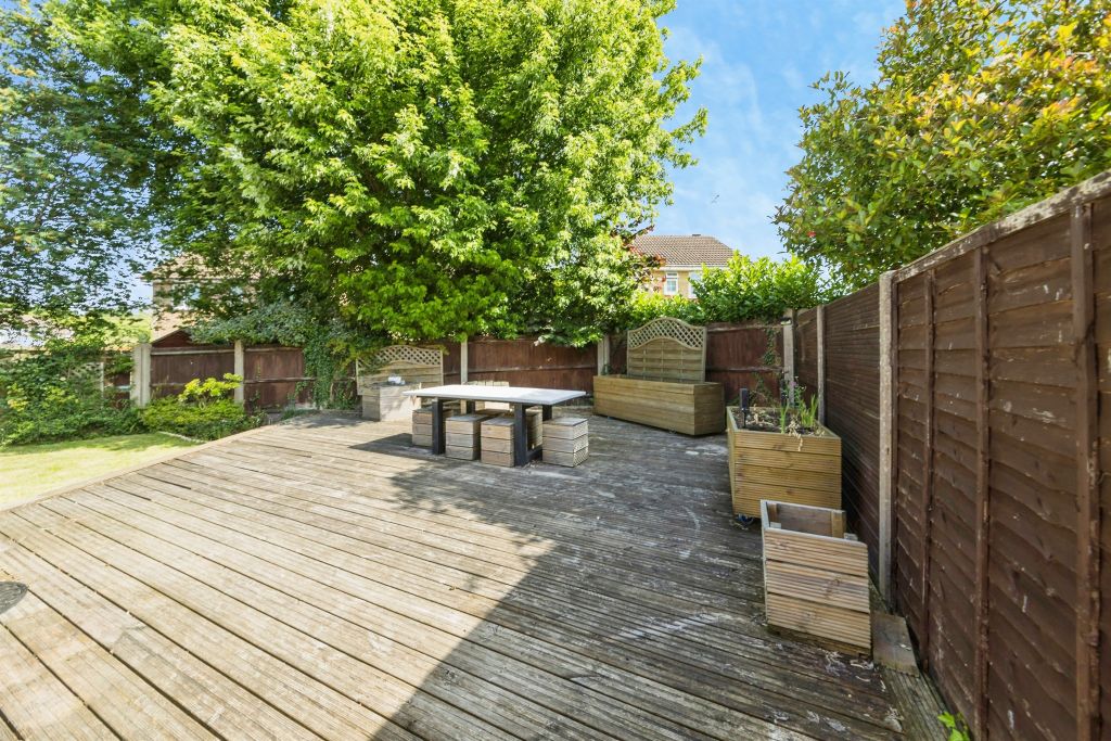Property photo 2 of 18