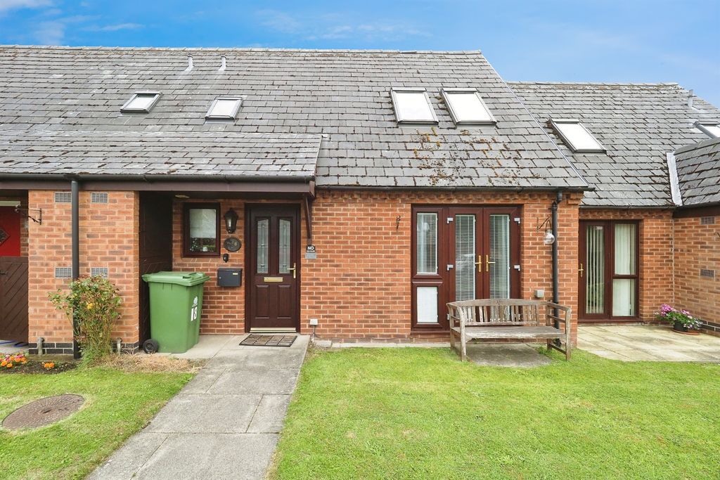 Property photo 1 of 17