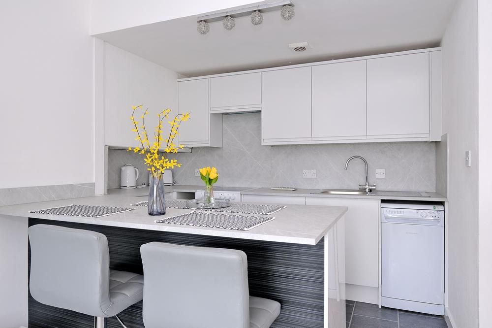 Property photo 1 of 5 Kitchen