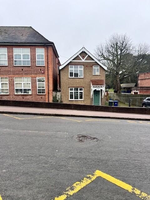 Property photo 1 of 13 Front (Exterior)