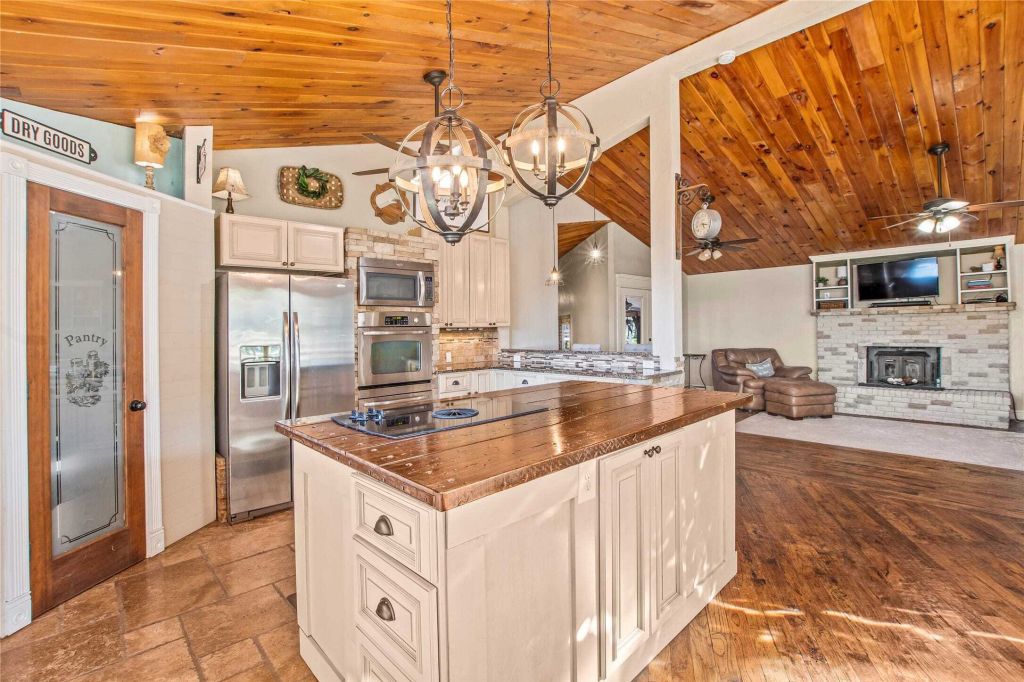 Property photo 3 of 31 <Alttext/>