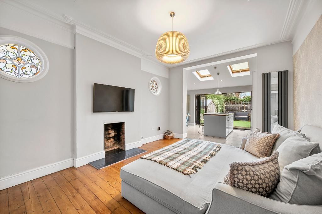 Property photo 2 of 12 Photo 2