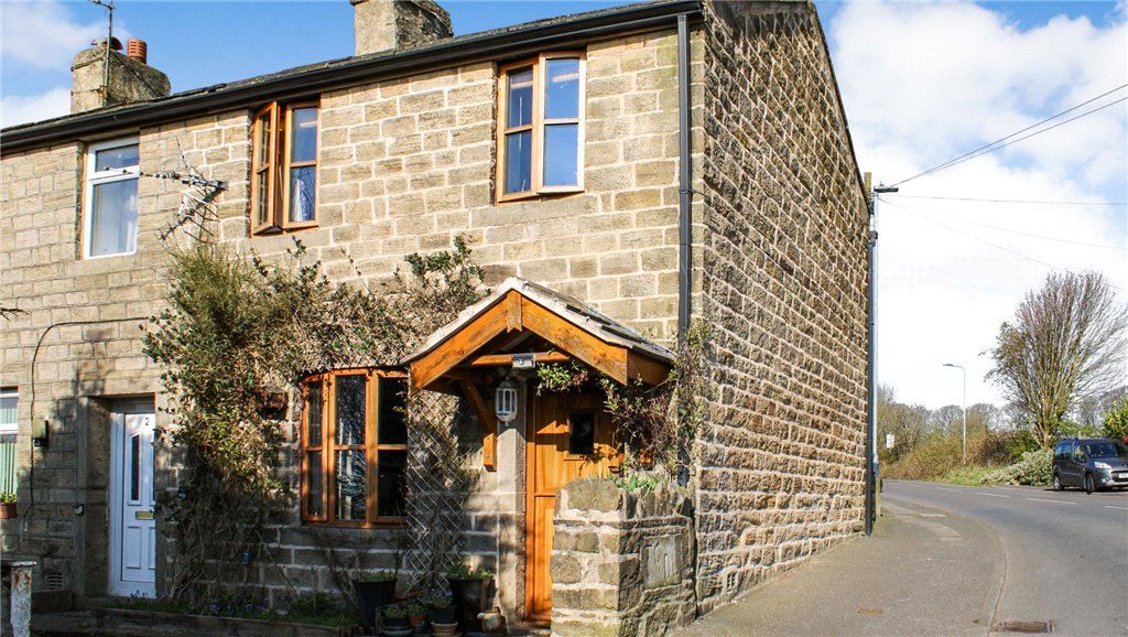 Property photo 1 of 16 External