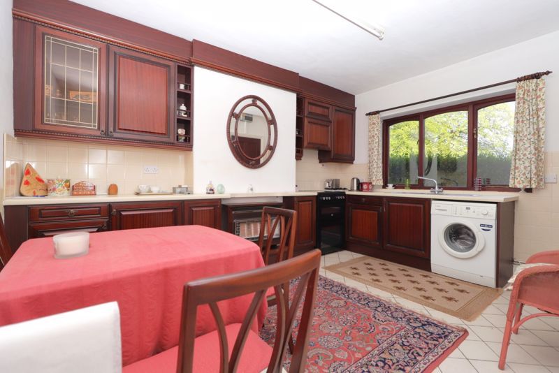 Property photo 3 of 35 Dining Kitchen