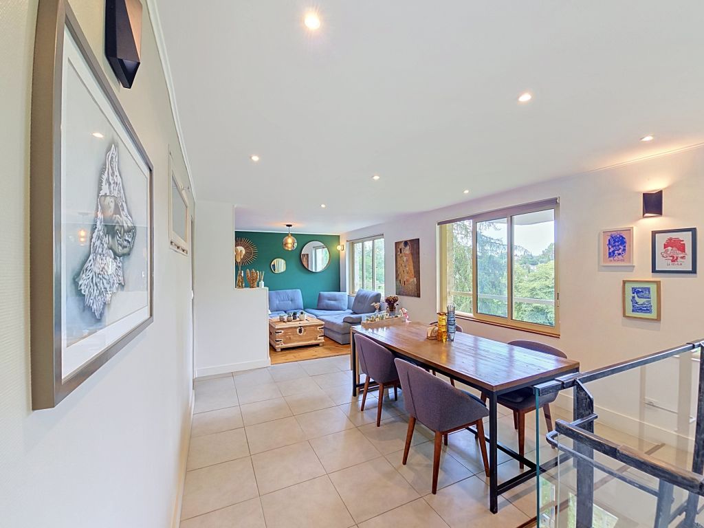 Property photo 3 of 17 Photo_217Fe9880635c278B093E0F126528166