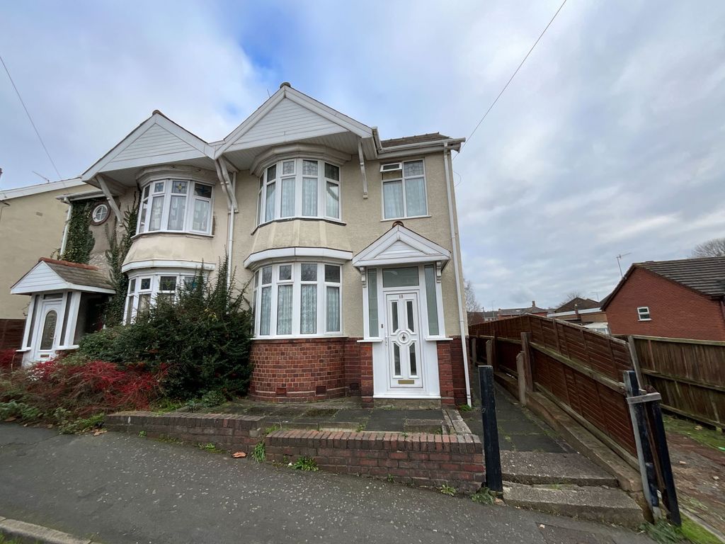 Property photo 1 of 8