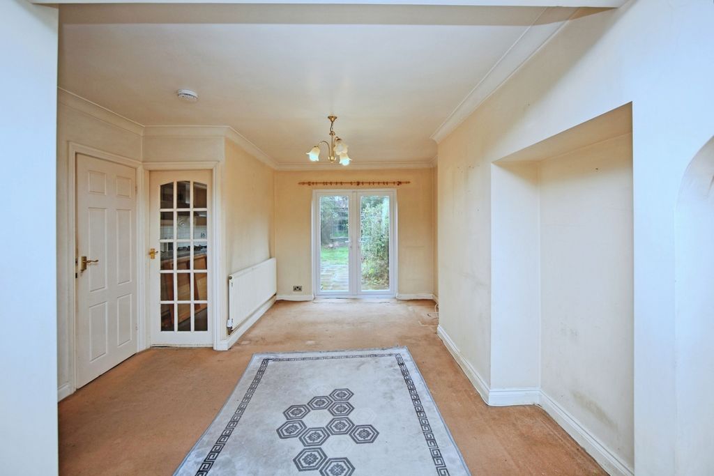 Property photo 2 of 22 Pbox-Img.Jpg