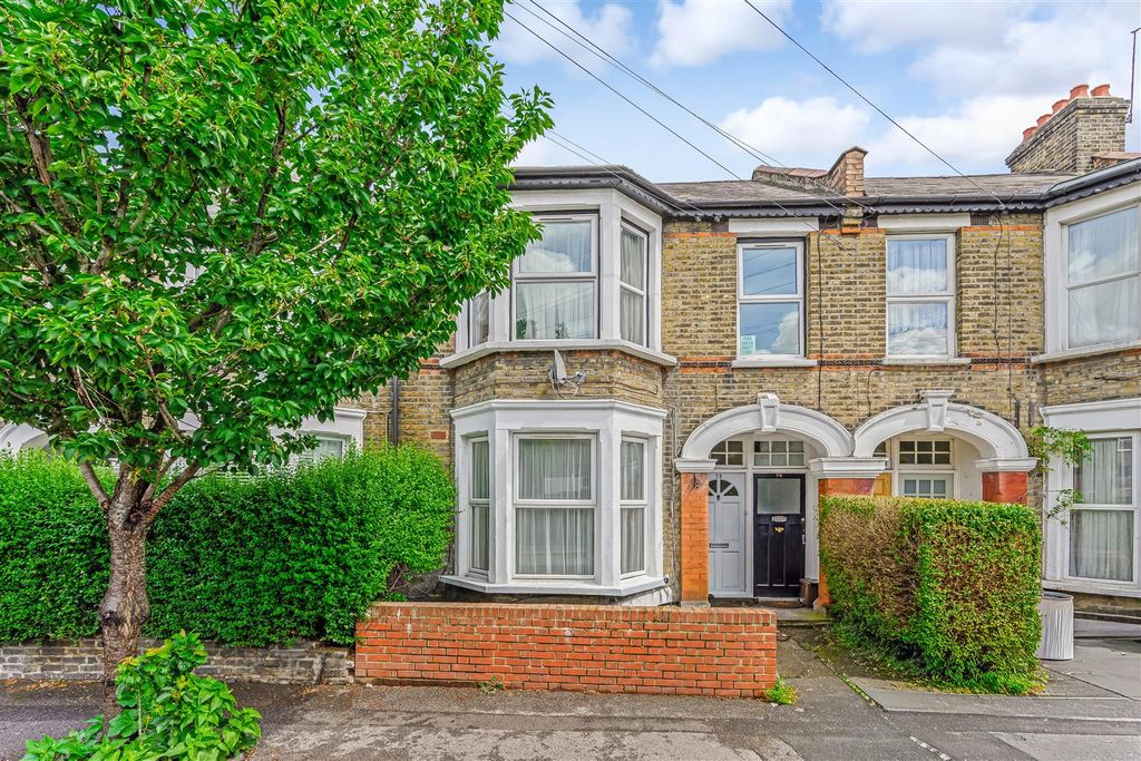 Property photo 1 of 17 72 Brunswick Road-17.Jpg