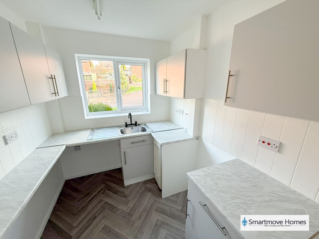 Property photo 2 of 13 Img_9772